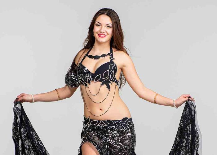 Suggerimenti per improvvisazione da una ballerina di danza del ventre