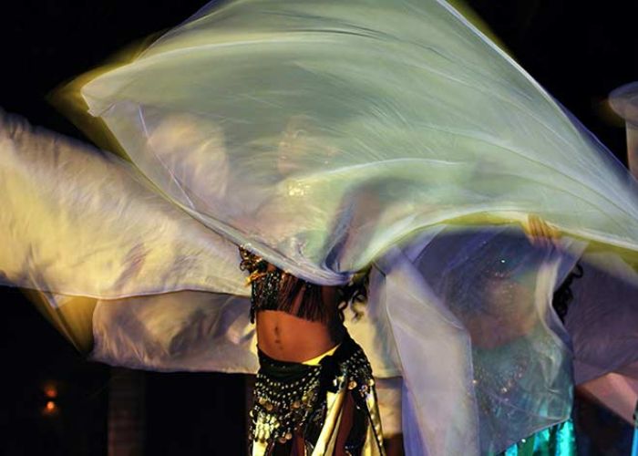 Bellydance e vitalità della di una danza Rom mai oppressa